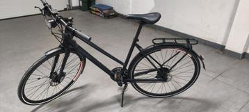 damesfiets specialized beschikbaar voor biedingen