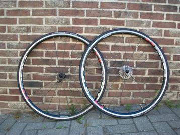  Fietswielen beschikbaar voor biedingen