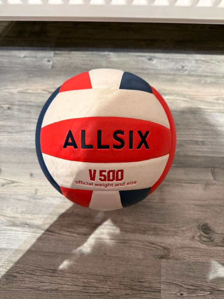 Volleybal + kniebeschermers TE KOOP, Sport en Fitness, Volleybal, Ophalen of Verzenden, Gebruikt