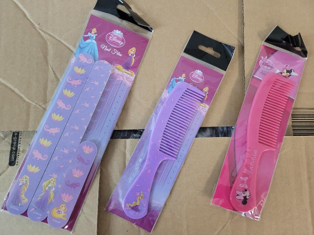 Lot Revendeur peigne et lime Disney, Enlèvement, Neuf