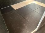 Tapis en caoutchouc pour ecurie 1mx1mx3cm, Kriden, Info@kriden.be, Belgique