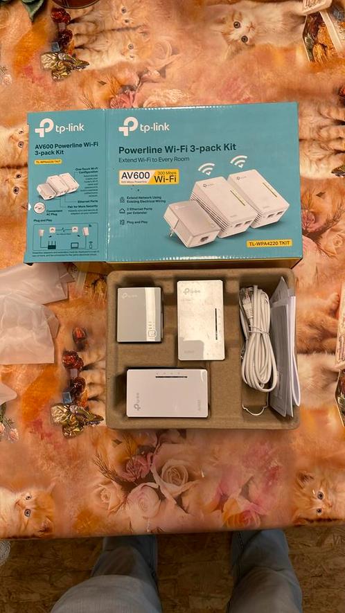 Netwerk repeater  TP-Link TL-WPA4220T KIT, Computers en Software, Netwerk switches, Zo goed als nieuw, Ophalen of Verzenden