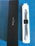 Apple watch Série 3 édition Nike, Handtassen en Accessoires, Smartwatches, Gebruikt, Afstand, IOS, Ophalen of Verzenden