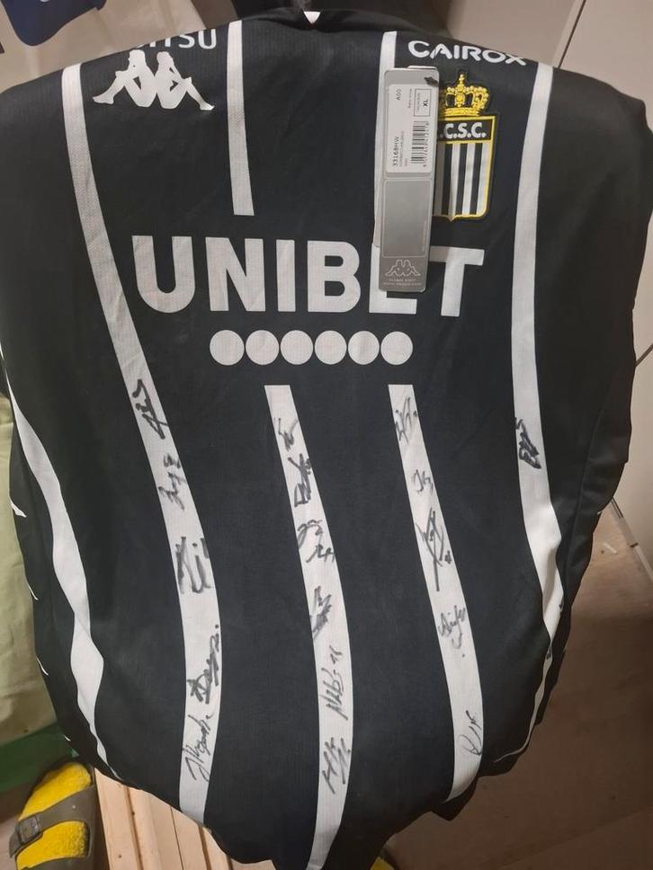 Gesingeerd door heel de ploeg professionele voetbal truitje, Sport en Fitness, Voetbal, Ophalen of Verzenden