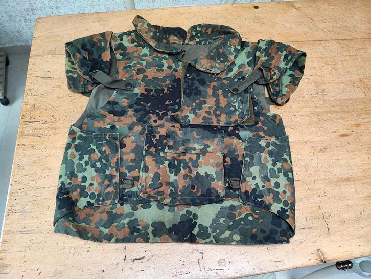 Originele Duitse Anti-splintervest 1987 (Perfecte staat), Verzamelen, Militaria | Algemeen, Kleding of Schoenen, Ophalen of Verzenden