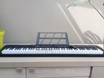 Keyboard piano, Muziek en Instrumenten, Ophalen, Zo goed als nieuw, Zwart, Piano