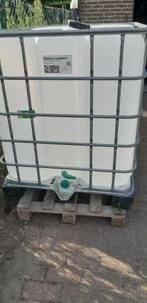 Ibc vat 1000 liter, Tuin en Terras, Regentonnen, Ophalen, Zo goed als nieuw