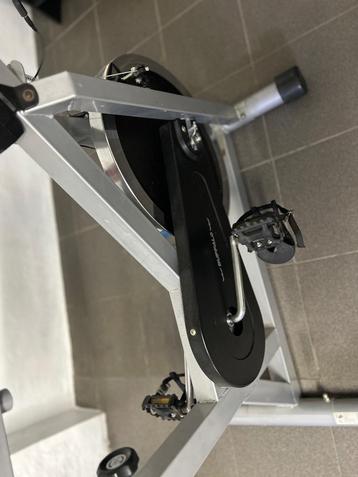 Spinningfiets beschikbaar voor biedingen