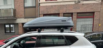 Location coffre de toit / Thule Touring M / 400 L  disponible aux enchères