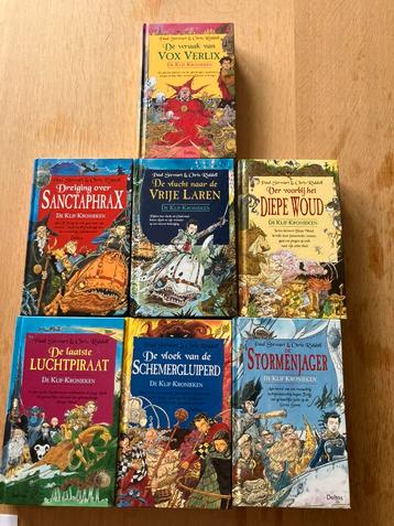 7 boeken „De klif-kronieken” beschikbaar voor biedingen