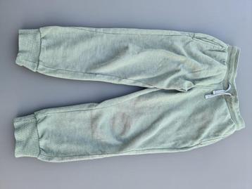 groene jogging broek, Besties, 122 beschikbaar voor biedingen