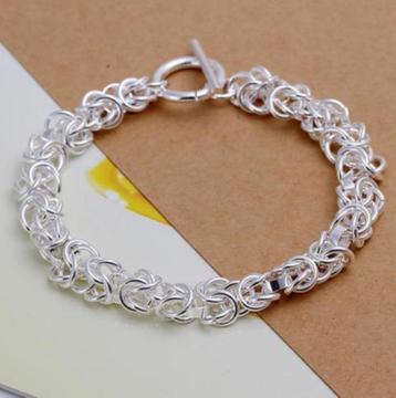 Beau bracelet beschikbaar voor biedingen