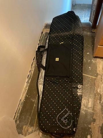 Burton snowboard tas 165 beschikbaar voor biedingen