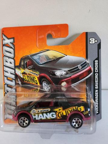Matchbox Volkswagen Saveiro Cross (2011) Hang Gliding  beschikbaar voor biedingen