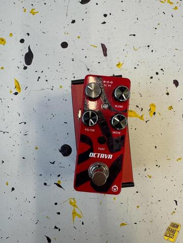 Pigtronix Octava Micro Octave Fuzz, Enlèvement ou Envoi, Comme neuf, Distortion, Overdrive ou Fuzz