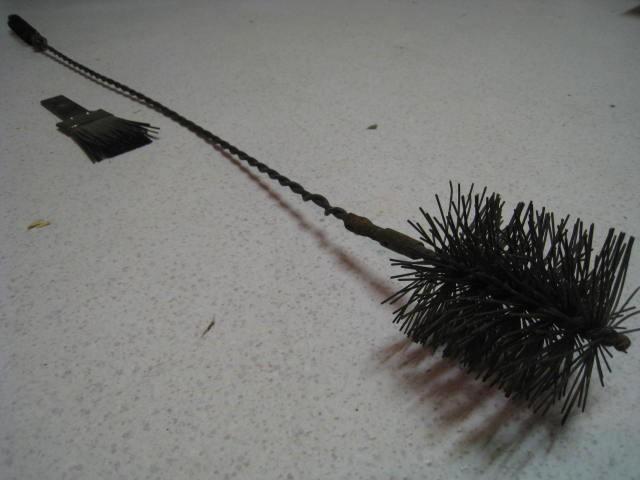 Staaf met 2 borstels, L 116cm. Plus kleine platte borstel., Doe-het-zelf en Bouw, Reinigingsmachines, Ophalen