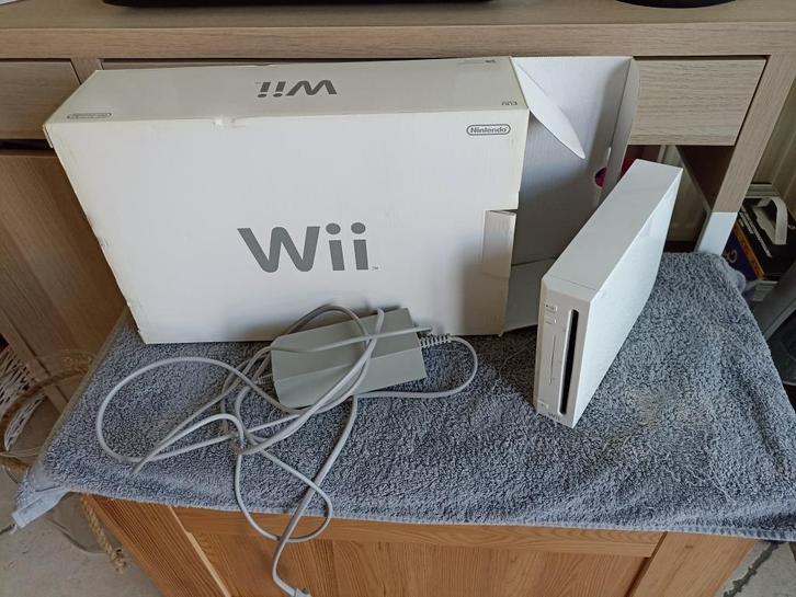 Console wii, Consoles de jeu & Jeux vidéo, Consoles de jeu | Nintendo Wii, Utilisé, Sans contrôleur, Avec jeux, Avec volant, Enlèvement ou Envoi