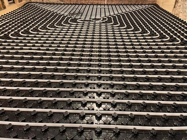 Vloerverwarming Noppenplaat met en zonder isolatie, Doe-het-zelf en Bouw, Verwarming en Radiatoren, Nieuw, Overige typen, 800 watt of meer