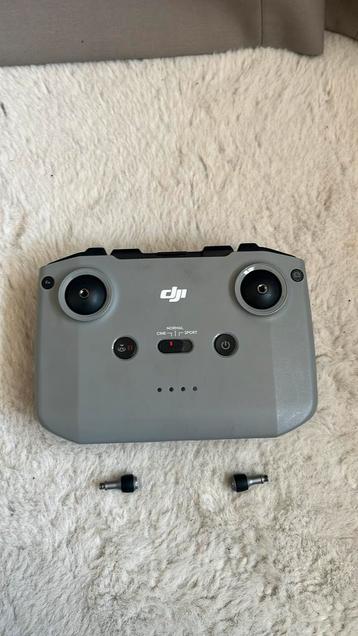 DJI RC-N1 controller, Audio, Tv en Foto, Drones, Ophalen of Verzenden, Zo goed als nieuw