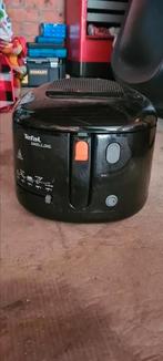 Tefal friteuse, Elektronische apparatuur, Frituurpannen, 3 tot 4 liter, Ophalen, Zo goed als nieuw, Uitneembare binnenpan
