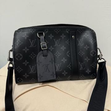 Louis Vuitton Keepall 27 City Tas Sac bag, Enlèvement ou Envoi