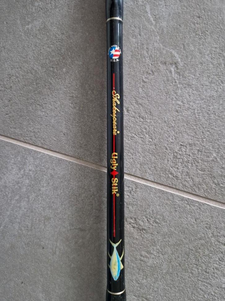 Shakespeare Ugly Stik 195cm 20-50lbs, Watersport en Boten, Hengelsport | Zeevissen, Gebruikt, Werphengel, Ophalen