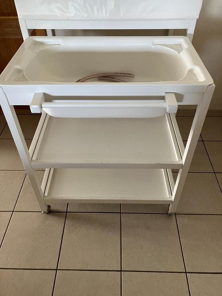 babybad op wieltjes met legplank, Kinderen en Baby's, Babyparken, Gebruikt, Wieltjes, Ophalen