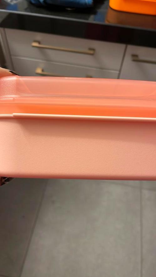 Scharnierdoos tupperware 1,1l, Diversen, Schoolbenodigdheden, Nieuw, Ophalen of Verzenden