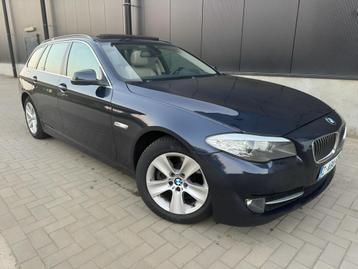 BMW 520D - Pano/Head-up/Navi