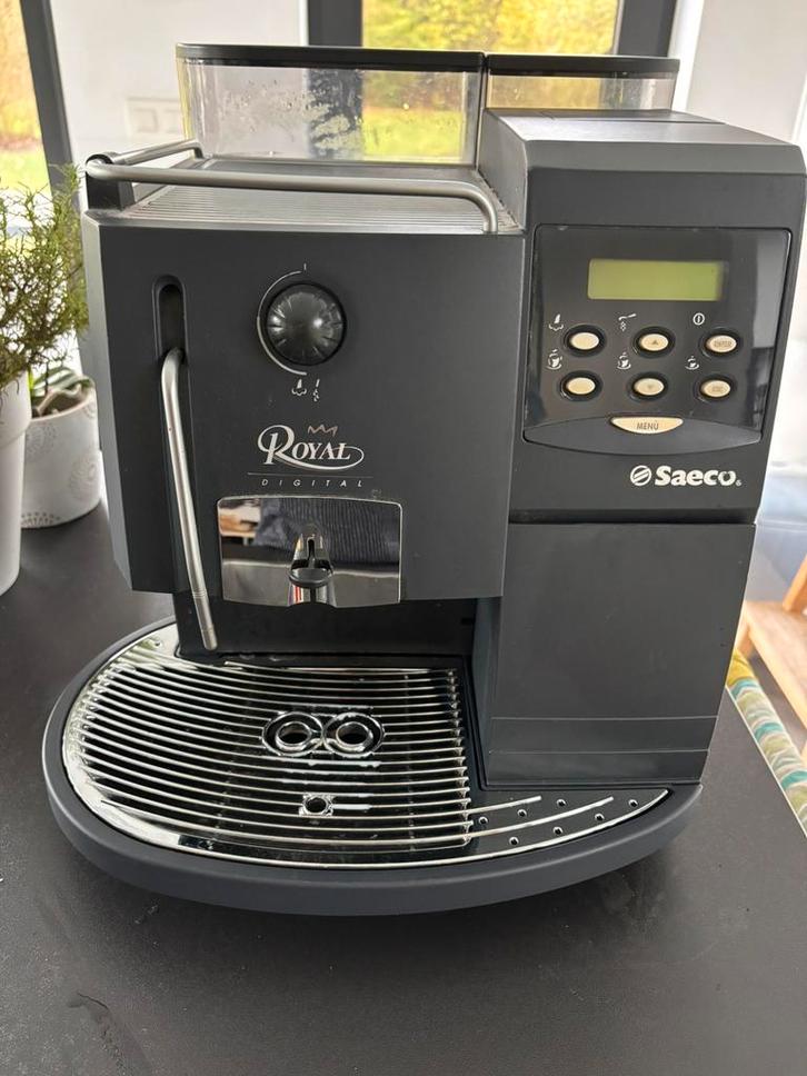 Saeco Royal expresso machine, Elektronische apparatuur, Koffiezetapparaten, Gebruikt, Koffiebonen, Espresso apparaat, Afneembaar waterreservoir