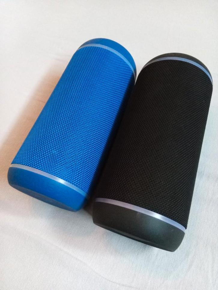 Edenwood Leash draadloze luidsprekers blauw+zwart, TV, Hi-fi & Vidéo, Enceintes, Comme neuf, Autres types, Enlèvement ou Envoi