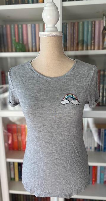 T-shirt Kiabi t.S beschikbaar voor biedingen