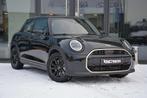 MINI Cooper C Favoured Trim/Pack L/JCW Seats/HUD/ACC/Comf ac, Auto's, Mini, Automaat, Parkeersensor, Gebruikt, Zwart