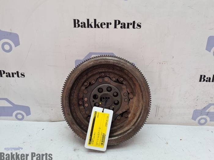 Vliegwiel van een Volkswagen Golf, Auto-onderdelen, Motor en Toebehoren, Volkswagen, Gebruikt, 3 maanden garantie