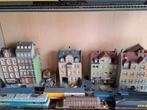 Huisjes en station voor modelbouw, Hobby en Vrije tijd, Ophalen, Gebruikt, 1:50 tot 1:144