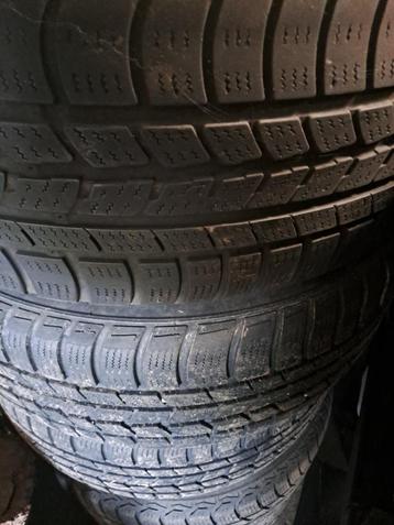 pneus neige beschikbaar voor biedingen