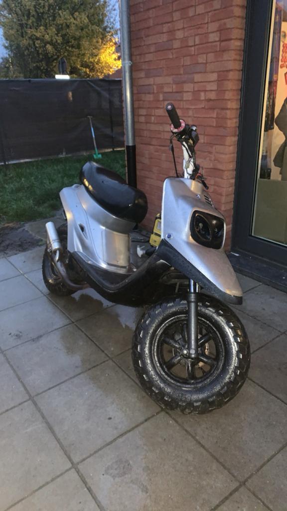 Mbk booster 70 cc, Fietsen en Brommers, Scooters | Yamaha, Zo goed als nieuw, Ophalen