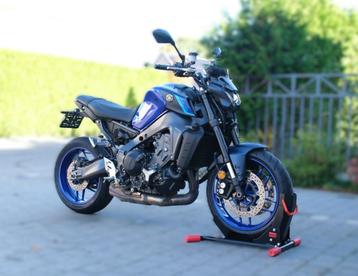 Yamaha MT 09 disponible aux enchères