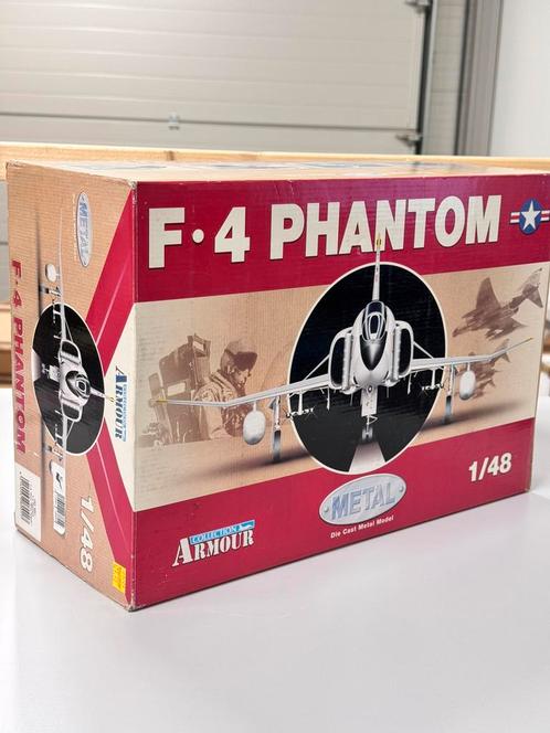 Avion F-4 Phantom U.S. Nave Blue Angels 1:48 RARE, Hobby & Loisirs créatifs, Modélisme | Avions & Hélicoptères, Neuf, Avion, Plus grand que 1:72