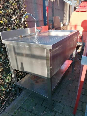 Spoelbakken inox industrieel 3 stuks. beschikbaar voor biedingen