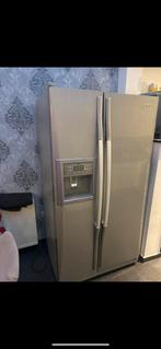 Grijze Amerikaanse koelkast, Elektronische apparatuur, Koelkasten en IJskasten, Ophalen of Verzenden, Zo goed als nieuw