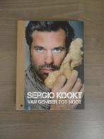 Sergio Kookt - Van gember tot noot - Sergio Herman, Boeken, Sergio Herman/Marc Declercq, Ophalen of Verzenden, Zo goed als nieuw