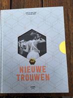 Boek met huwelijk informatie, Gelezen, Ophalen of Verzenden, Overige onderwerpen