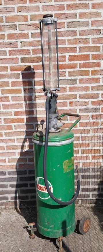 2 takt benzinepomp beschikbaar voor biedingen