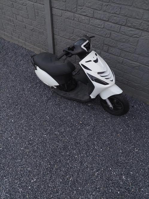 Zip 2000 2 tact onderdelen, Fietsen en Brommers, Brommeronderdelen | Scooters, Gebruikt, Piaggio, Kap, Ophalen of Verzenden