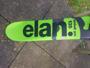 Ski's Elan twin tips 135 cm