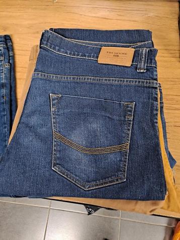 Verschillende jeans maten 40-42