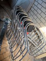 Metalen stoelframes – stapelbaar en ideaal voor horeca of, Huis en Inrichting, Stoelen, Ophalen of Verzenden, Zo goed als nieuw