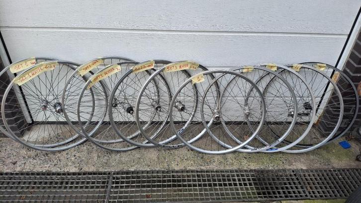 28" fiets wielset voorwiel achterwiel in goede propere staat, Fietsen en Brommers, Fietsonderdelen, Gebruikt, Wiel, Ophalen