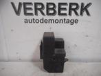 RELAIS rele box onder motorkap Golf IV (1J1) (1jo941393), Gebruikt, Volkswagen